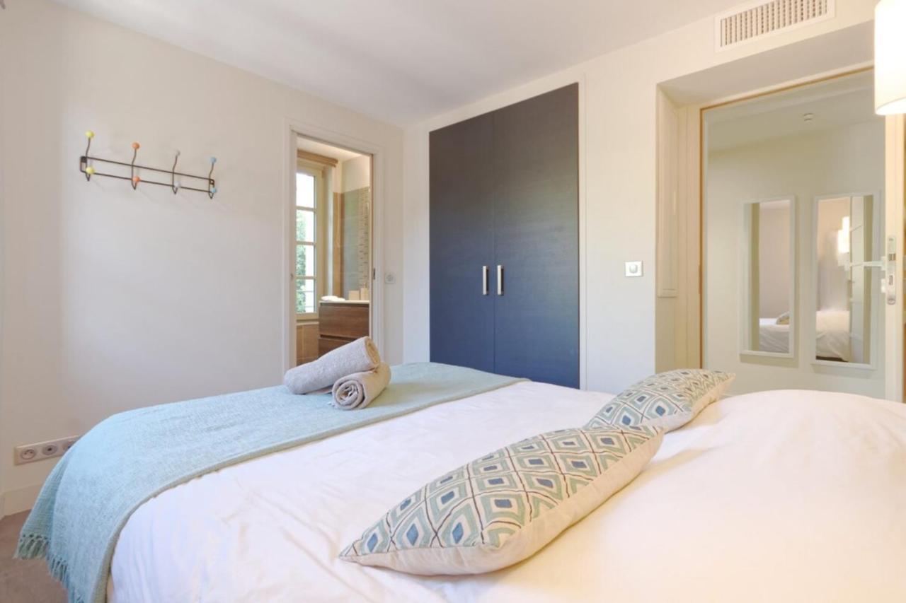 Private Furnished Apartment With All Comfort Has A Garden In A Green Space メルイユ エクステリア 写真