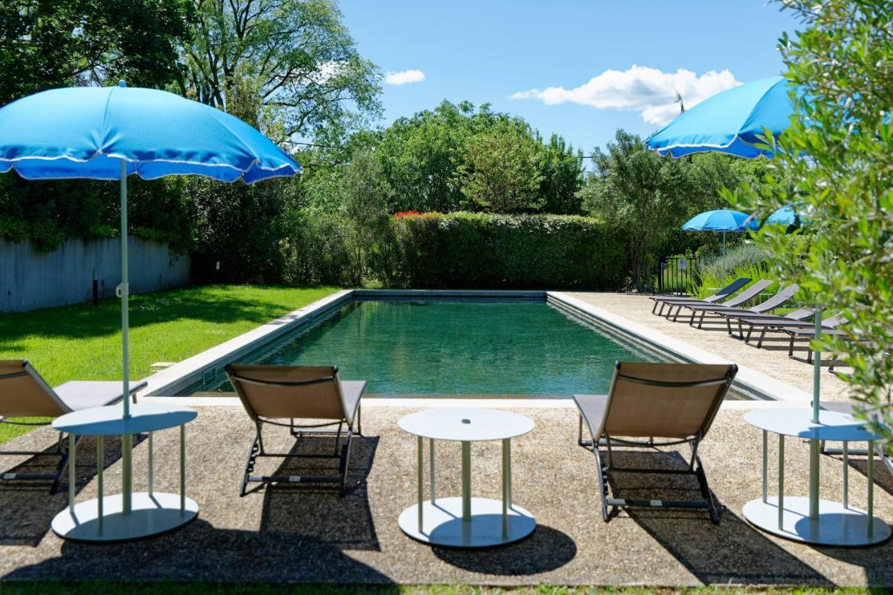 Private Furnished Apartment With All Comfort Has A Garden In A Green Space メルイユ エクステリア 写真