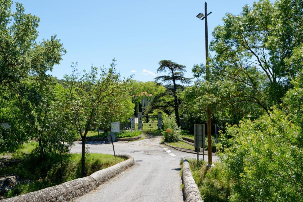 Private Furnished Apartment With All Comfort Has A Garden In A Green Space メルイユ エクステリア 写真