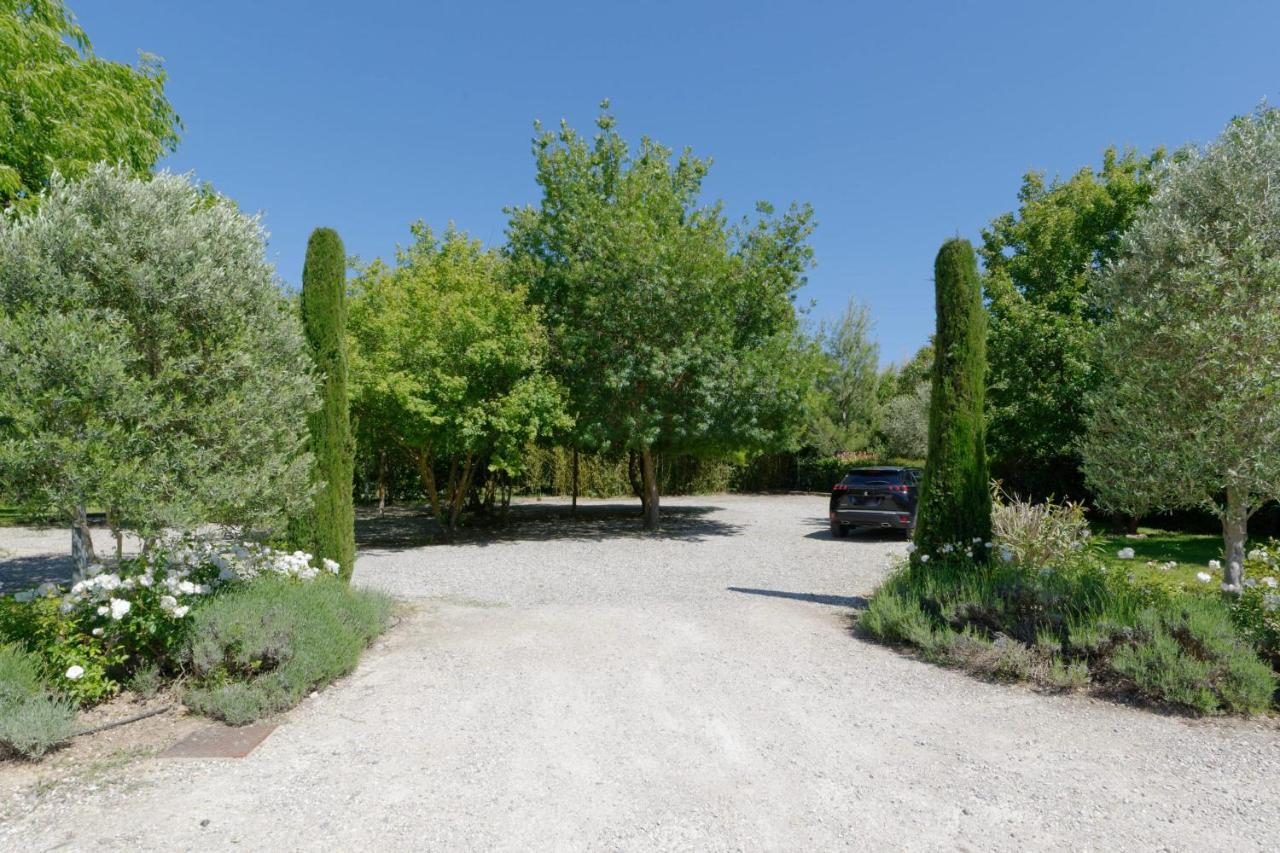Private Furnished Apartment With All Comfort Has A Garden In A Green Space メルイユ エクステリア 写真